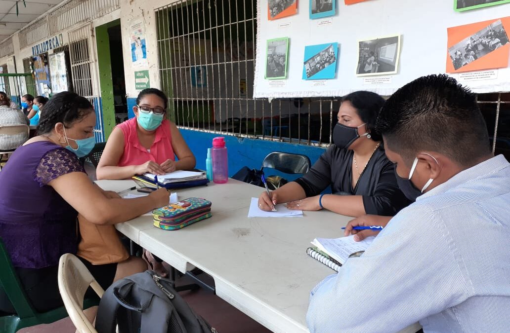 Docentes evalúan trabajo pedagógico