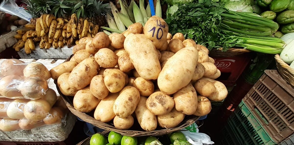 Libra de papa disminuye su precio en el mercado Mayoreo
