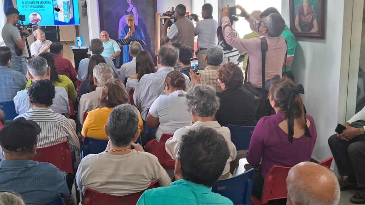 Managua rinde homenaje a Rubén Darío con el recital poético ‘Las Huellas de Rubén»