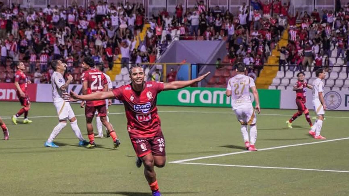 Real Estelí inicia con victoria ante Tigres UANL en la Concacaf Champions